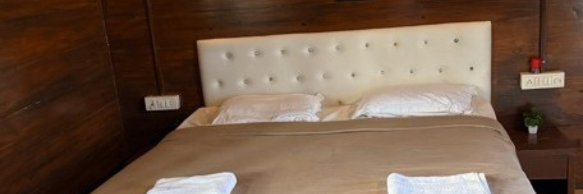 Couple friendly Stay in North Goa